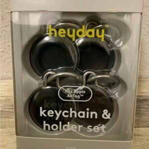Heyday Gray Apple AirTag holders